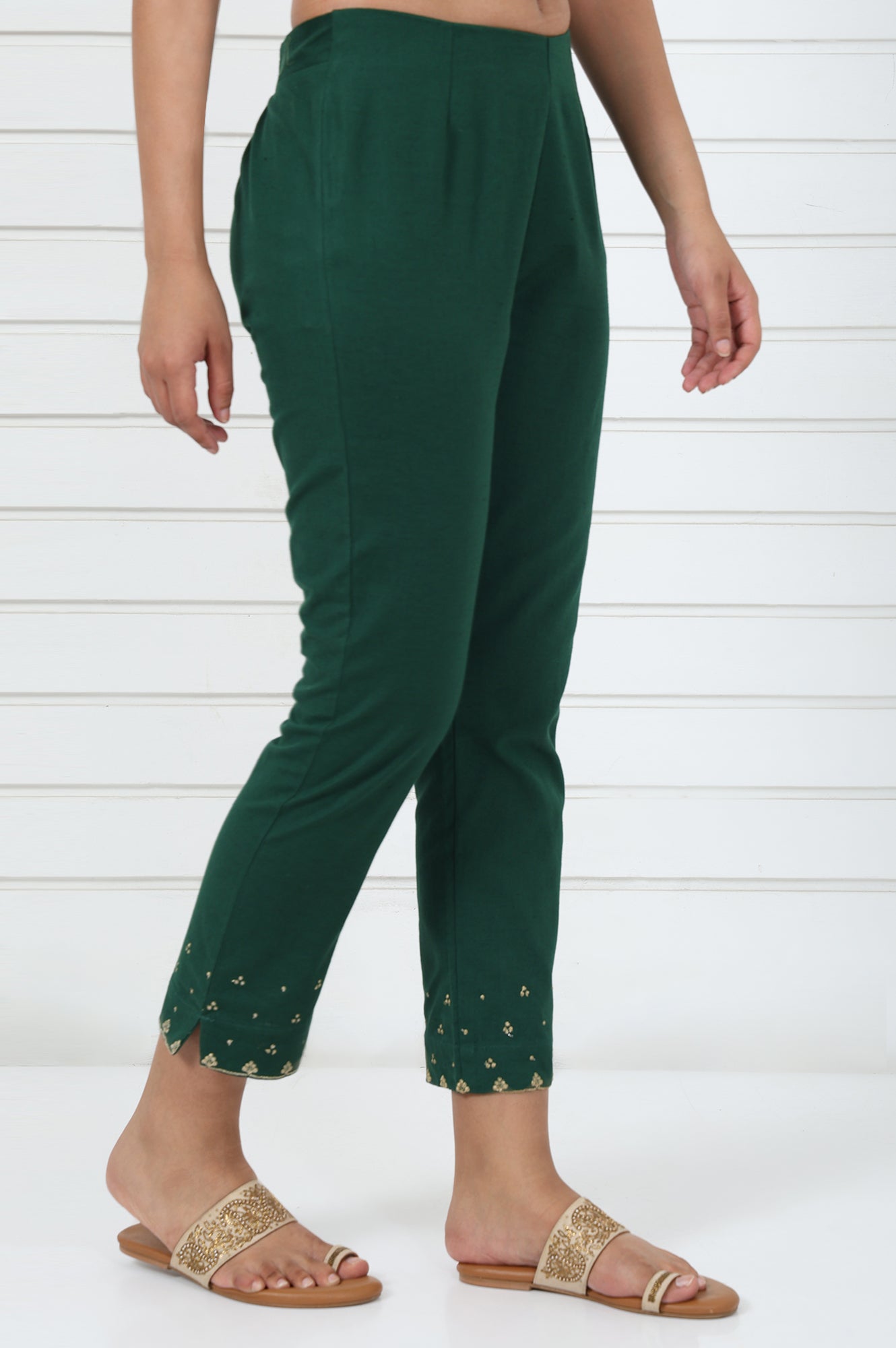 Green Embroidered Printed Mirror Work Cotton Blend Mid Rise Ankle Length Slim Pants