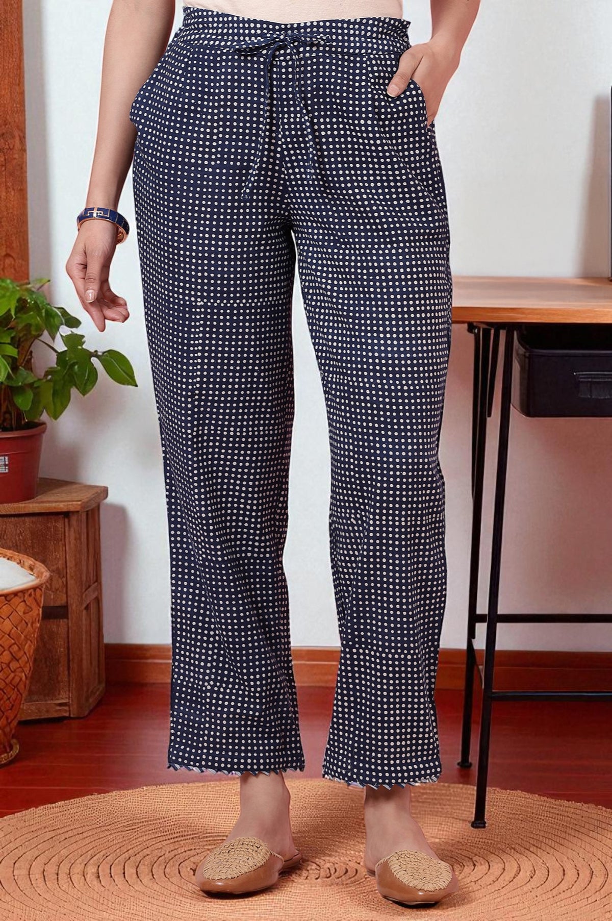 Indigo Handblock Printed Straight Pants - S