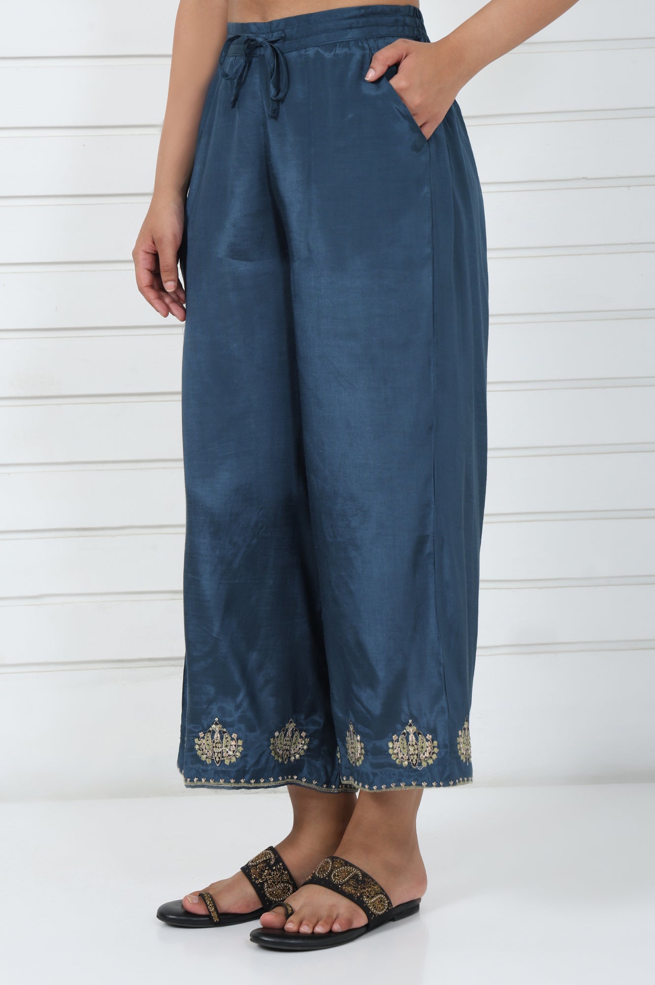 Blue Embroidered Printed Thread Embroidered Shantung Mid Rise Ankle Length Parallel Pant
