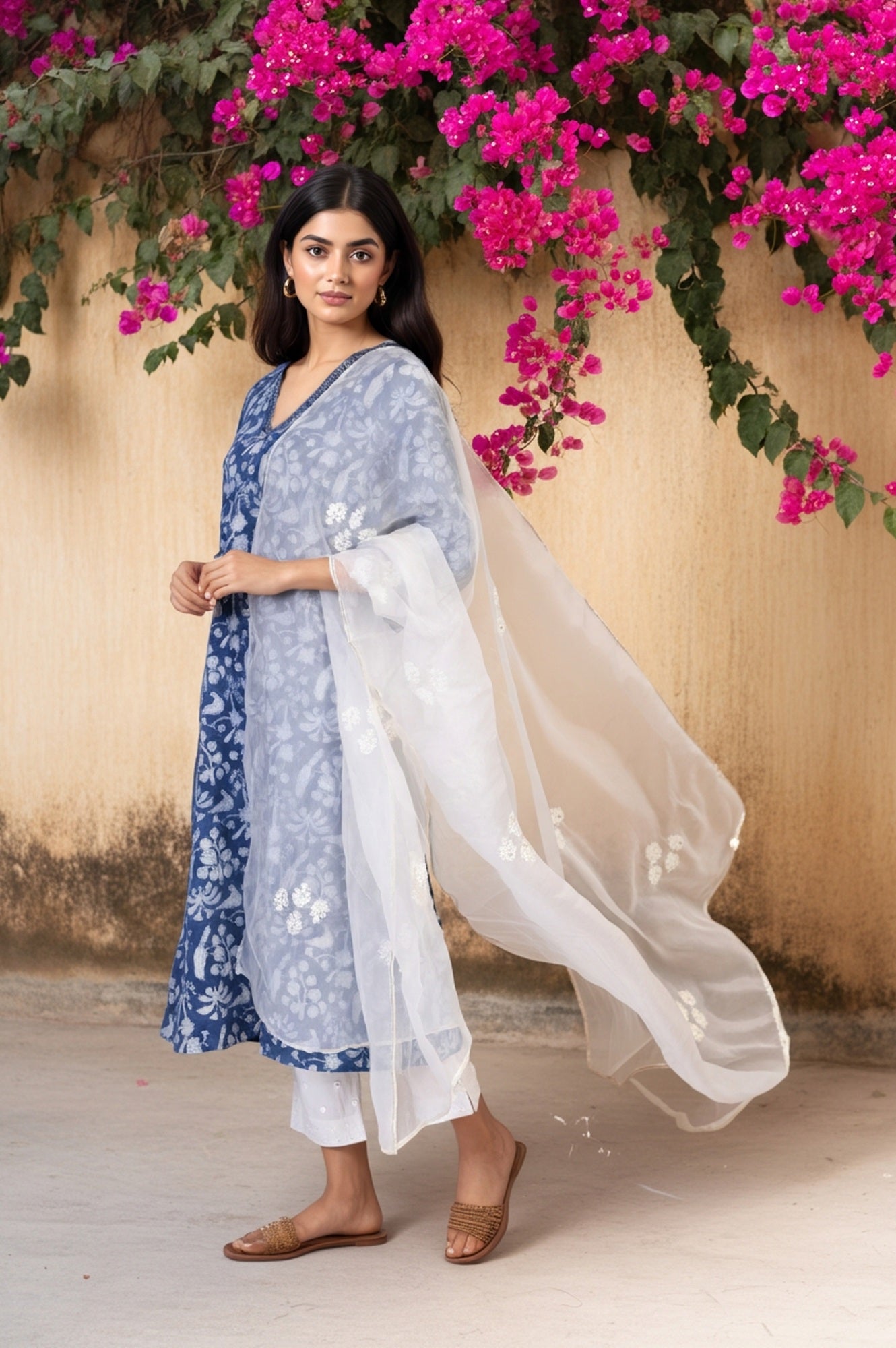Ecru Floral Embroidered Thread Work Straight Organza Dupatta