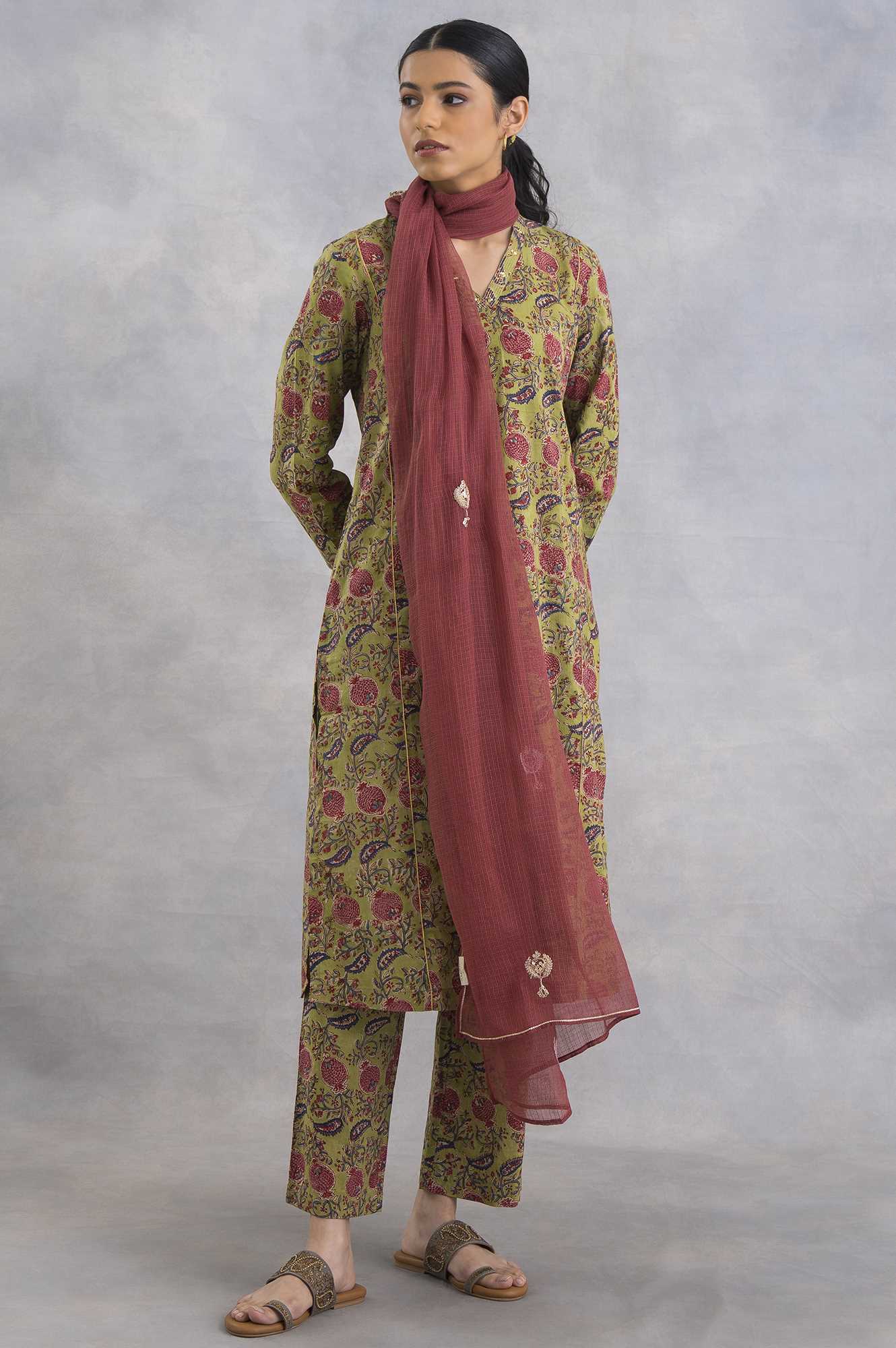 Red Solid Dori Embroidery Straight Cotton Dupatta
