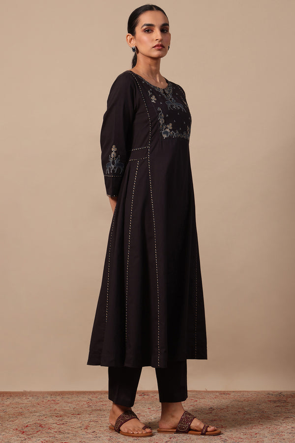 Printed Thread Embroidery Flared Pure Cotton Kurta & Straight Pants with Dupatta Set