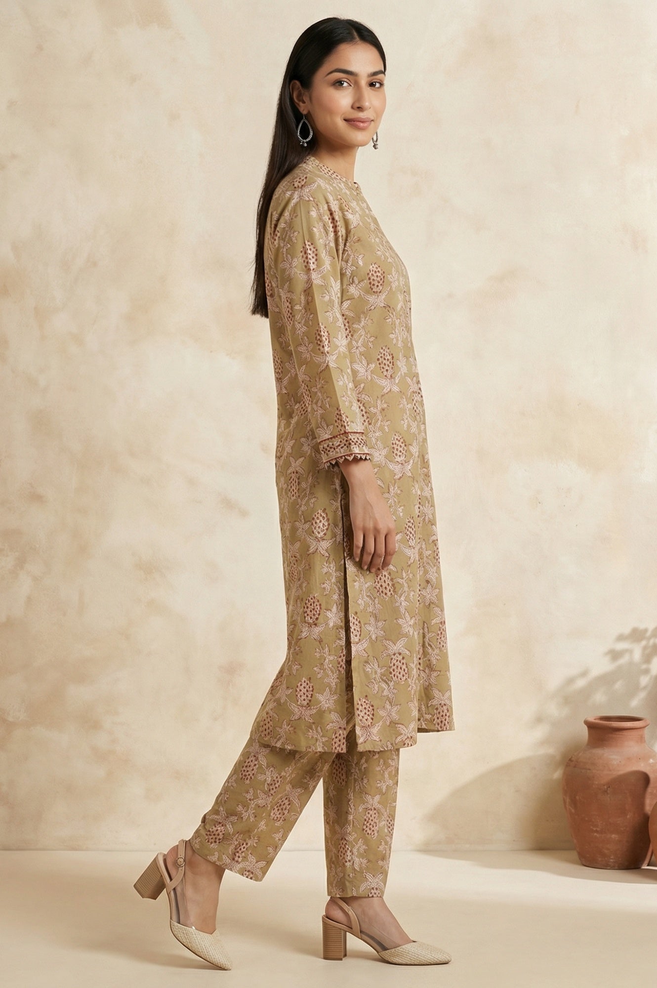 Basil Green Block Printed Floral Pure Cotton Straight Kurta With Pant Set