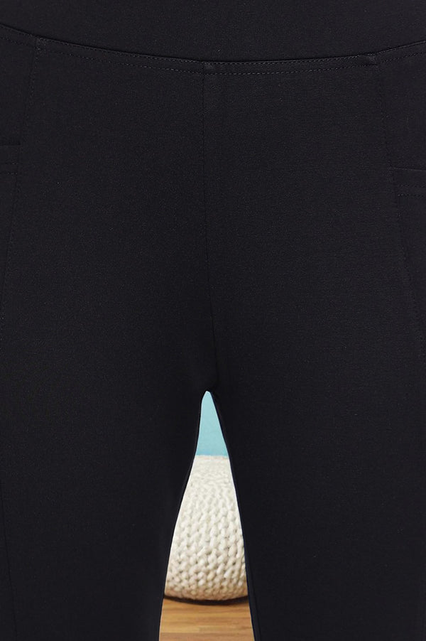 Black Solid Mid Rise Tights in Calf Length