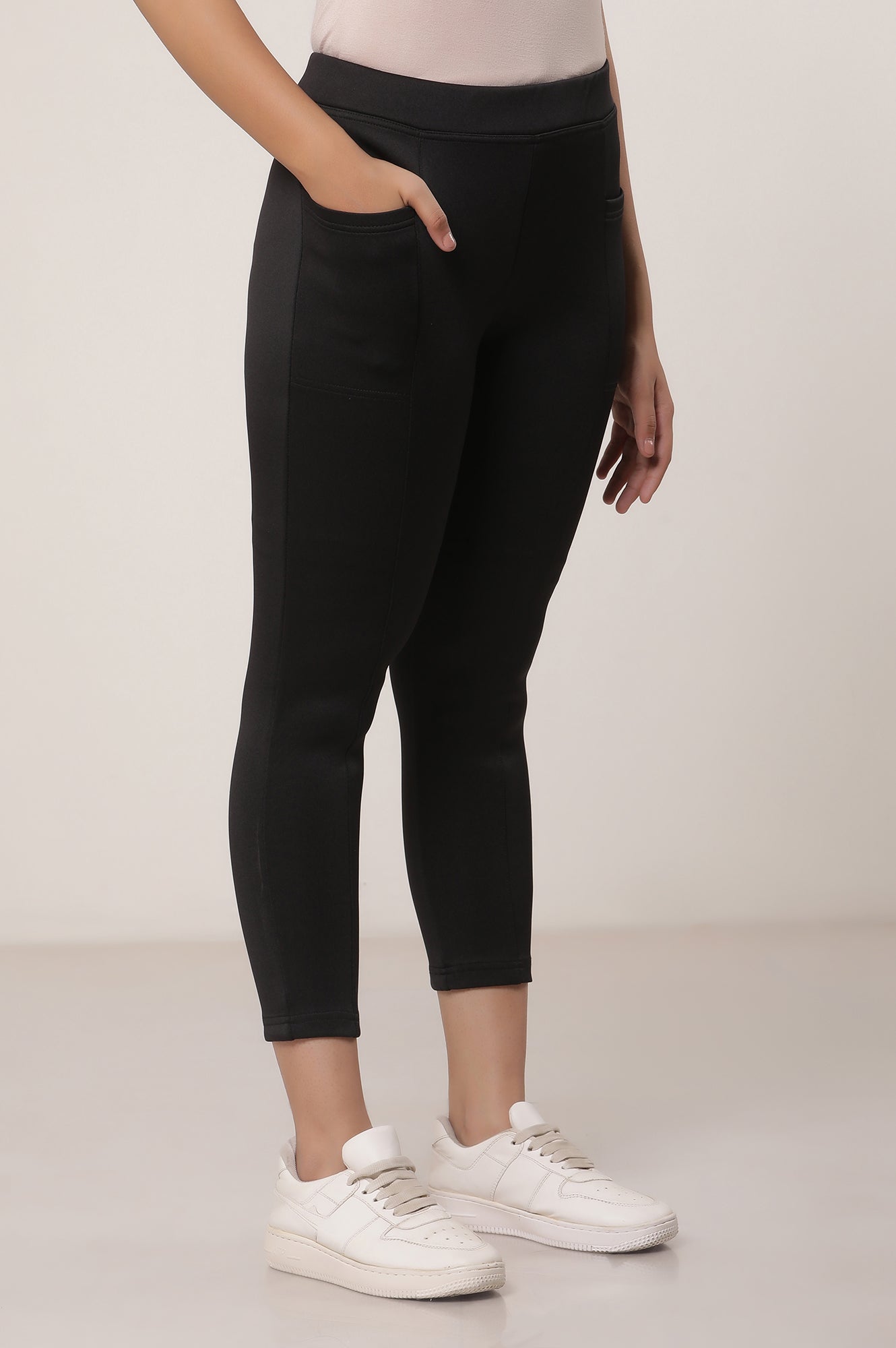 Elleven Women&