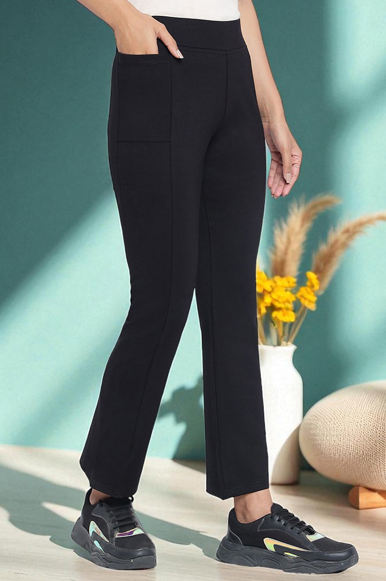Elleven Women&
