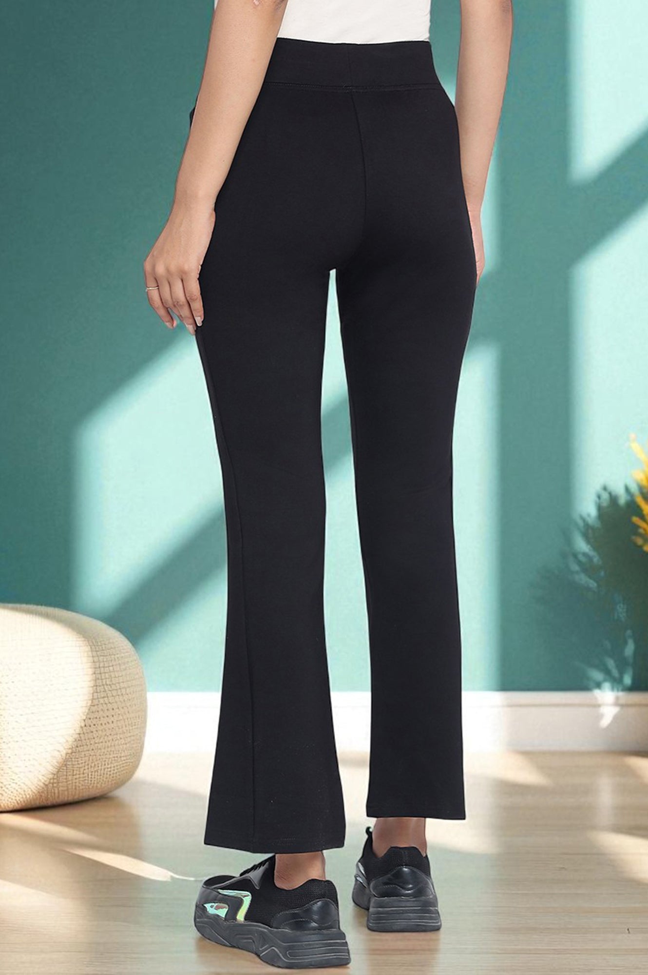 Elleven Women&
