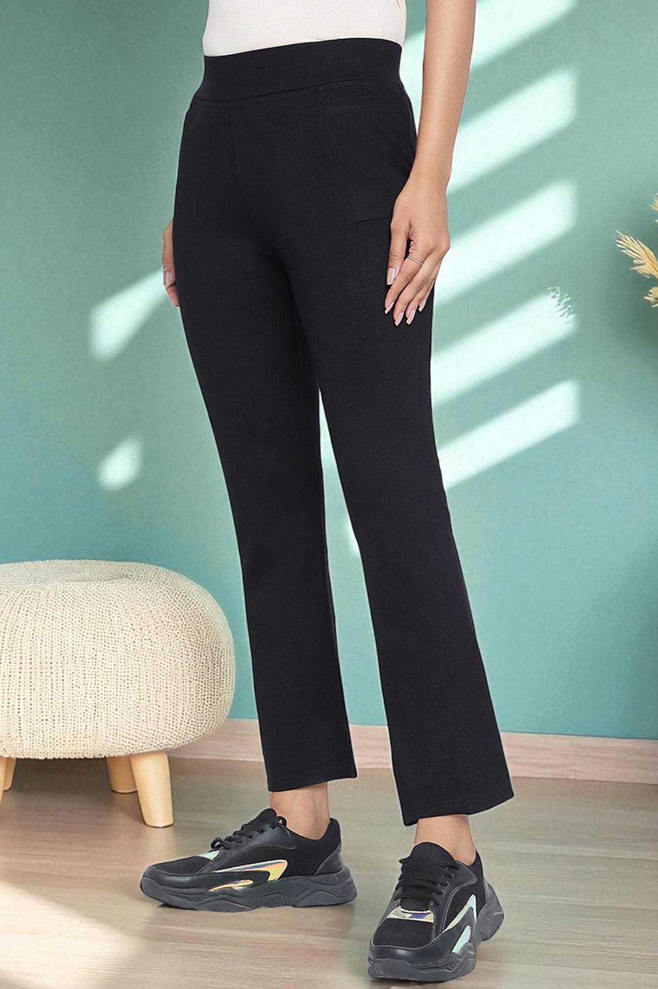 Elleven Women&