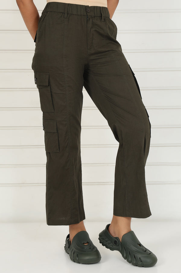 Elleven Women's Olive Solid Pure Cotton Cargo