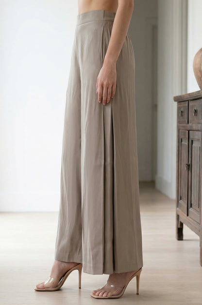 Elleven Women&