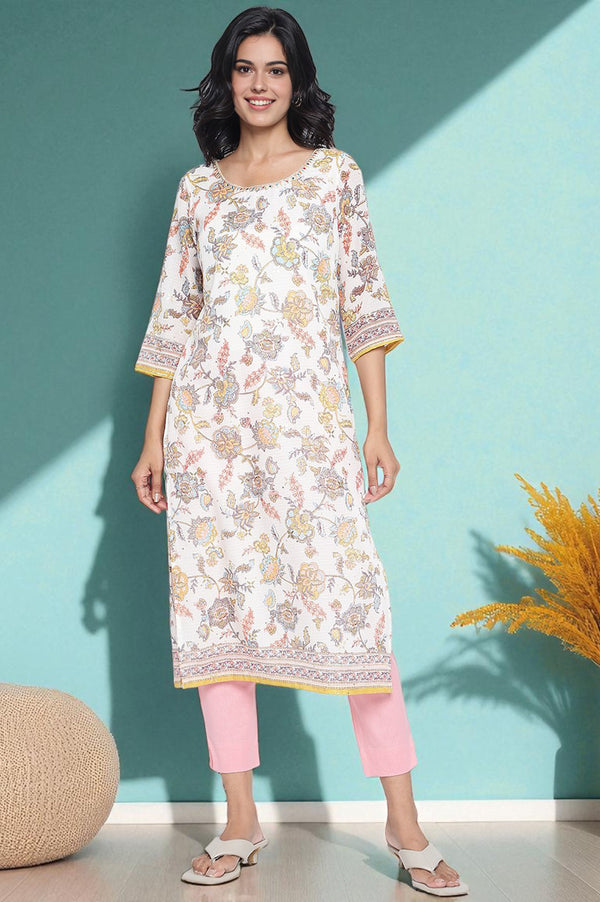 Pink Solid Cotton Flax Trousers in Ankle Length