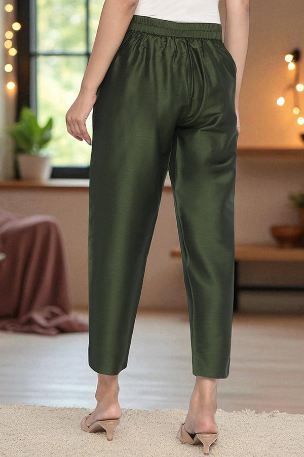 Green Solid Mid Rise Slub Trousers in Ankle Length