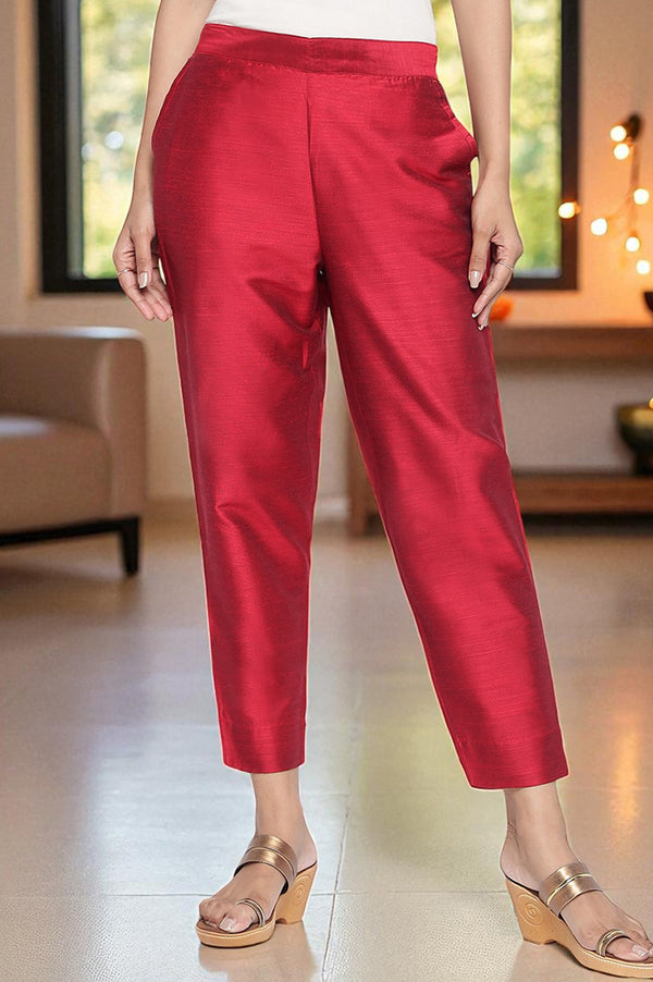 Red Solid Mid Rise Slub Trousers in Ankle Length