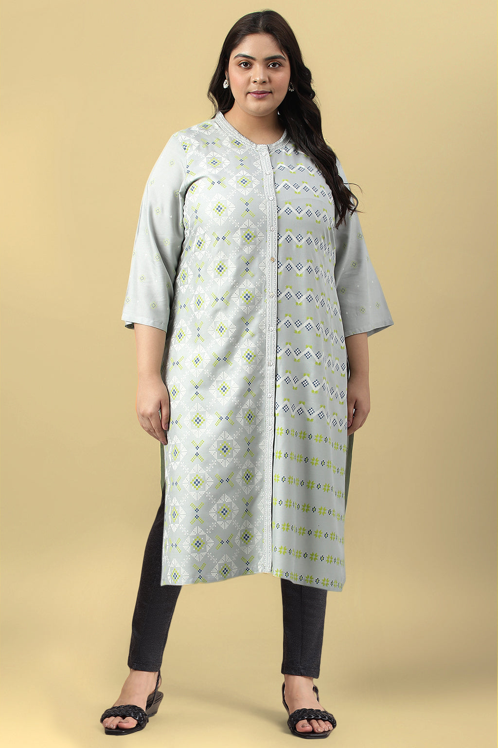 Light Grey Geometric Printed Rayon Straight Kurta and Slim Pant Set - S