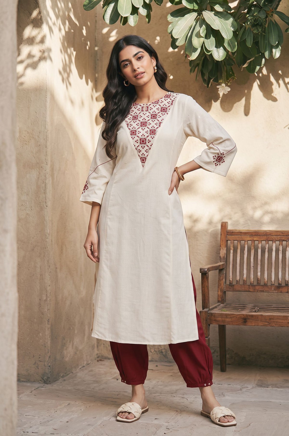 Off White Thread Embroidered Rayon Flax Straight Kurta with Pants Set
