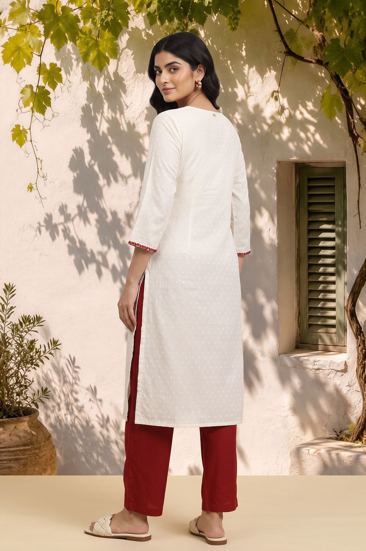 Off White Thread Embroidered Pure Cotton Straight Kurta with Pants Set