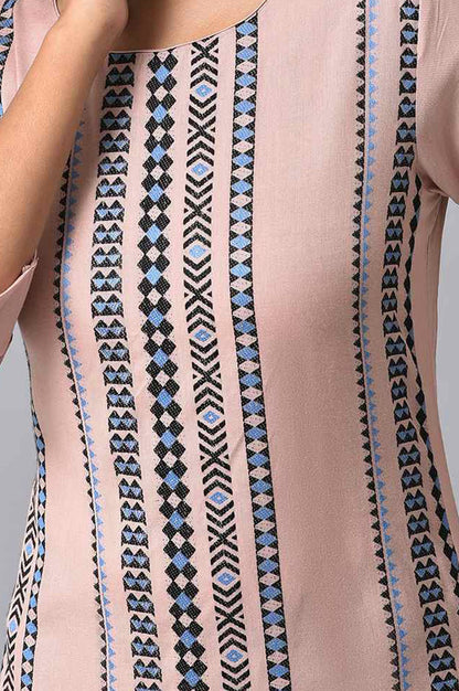 Pink Geometric Printed Yarn Dyed Rayon Jacquard Straight Kurta with Slim Pant