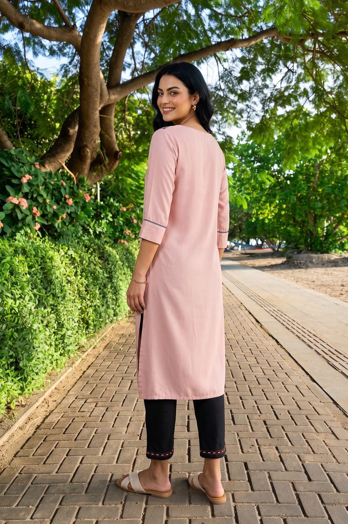 Pink Geometric Printed Yarn Dyed Rayon Jacquard Straight Kurta with Slim Pant