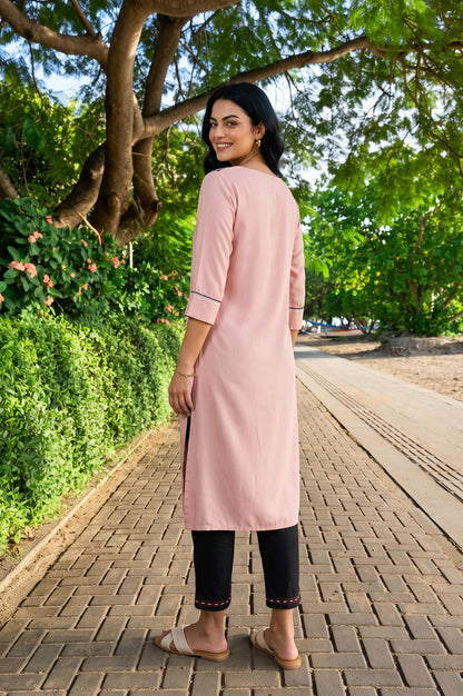 Pink Geometric Printed Yarn Dyed Rayon Jacquard Straight Kurta with Slim Pant