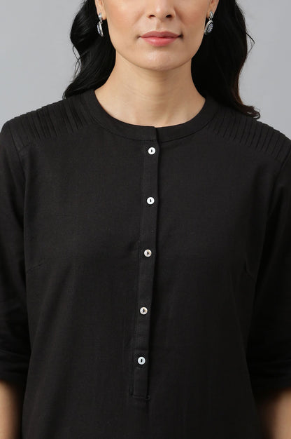 Black Solid Cotton Flax Straight Kurta with Slim Pant Set