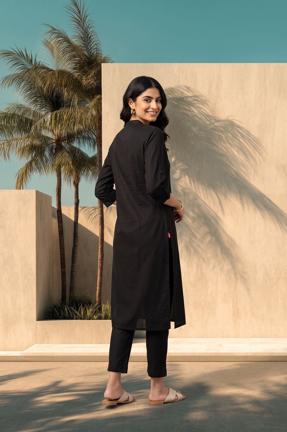Black Solid Cotton Flax Straight Kurta with Slim Pant Set