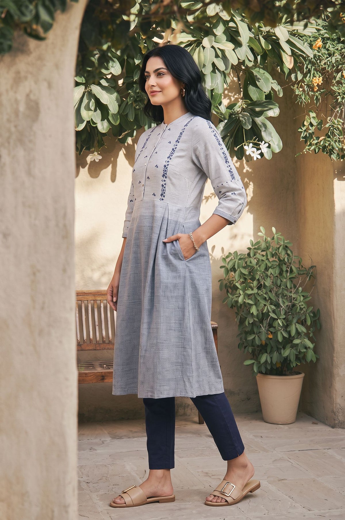 Grey Yarn Dyed Thread Embroidered Pure Cotton Kurta with Trousers Set