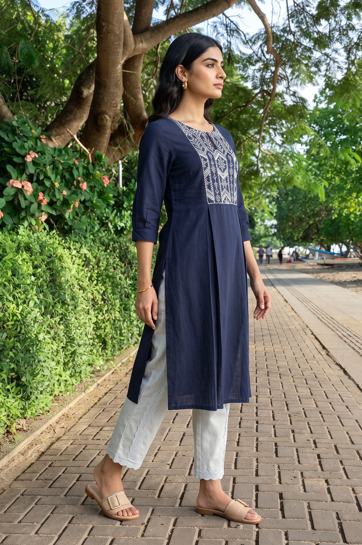 Navy Blue Thread Embroidered Pure Cotton Straight Kurta with Straight Pants Set