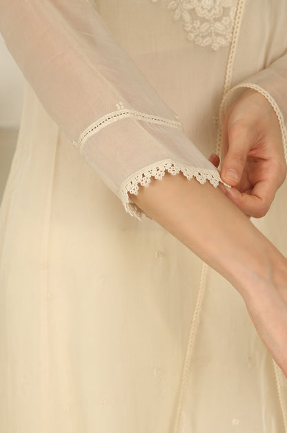 White Embroidered Organza Flared Kurta, Pants and Dupatta Set