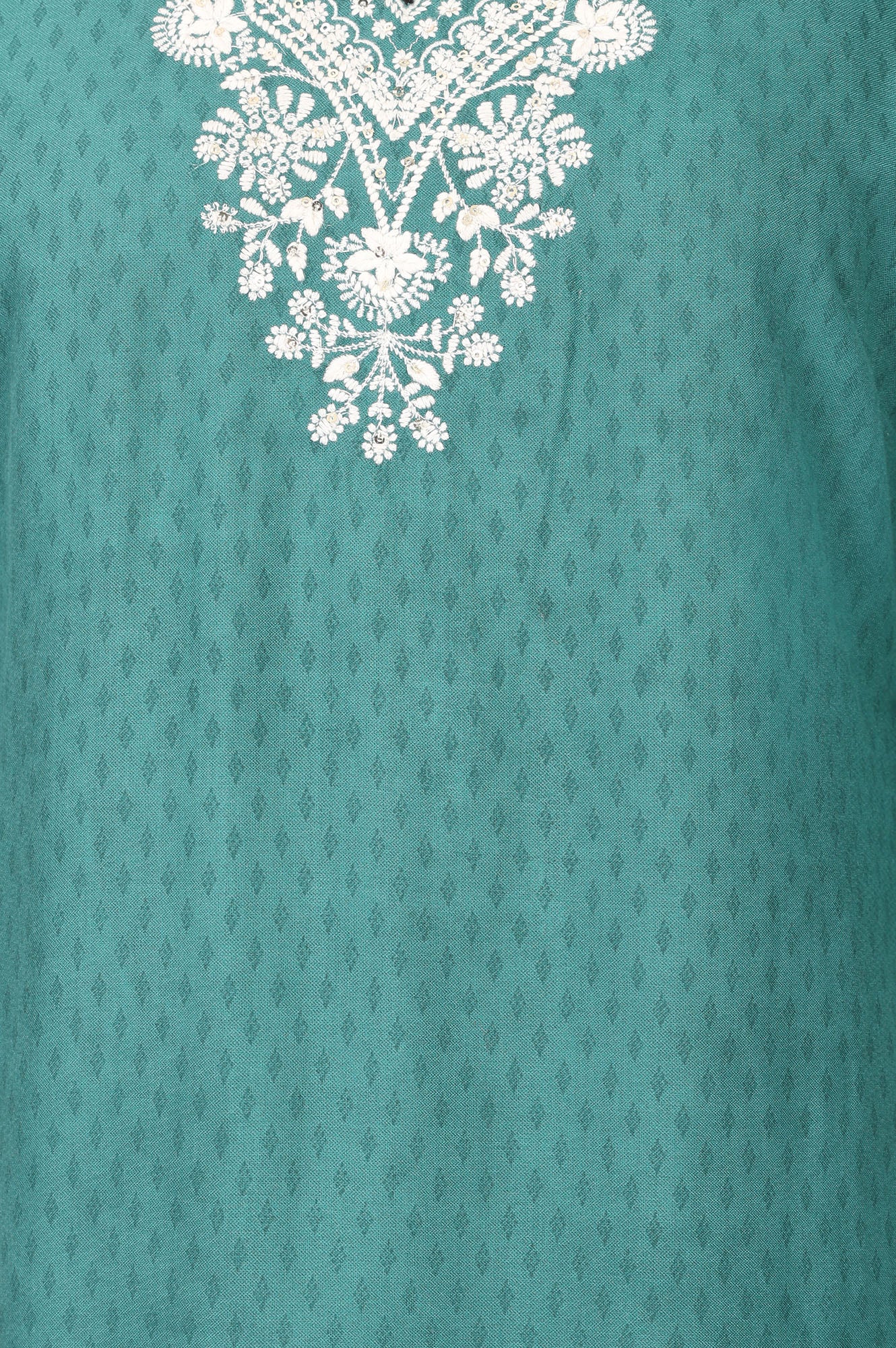 Green Embroidered Rayon Straight Kurta