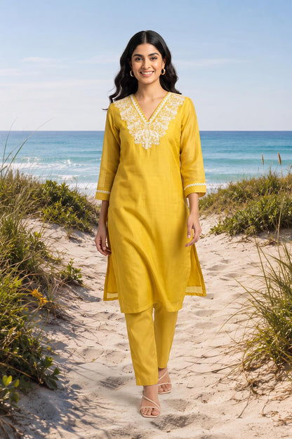 Assorted Solid Straight Kurta