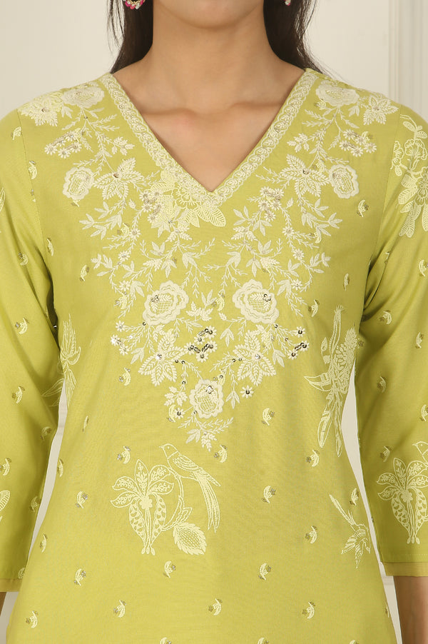 Green Floral Printed Rayon Straight Kurta with Embroidered Yoke