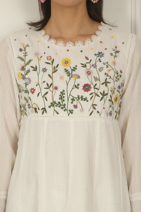 White Floral Embroidered Yoke Pure Cotton Anarkali Kurta