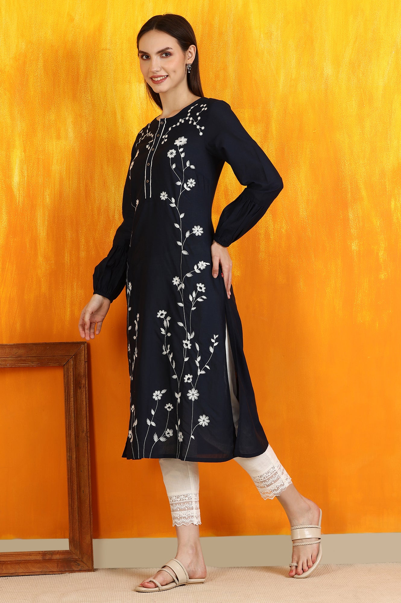 Black Thread Embroidered Cotton Modal Straight Kurta