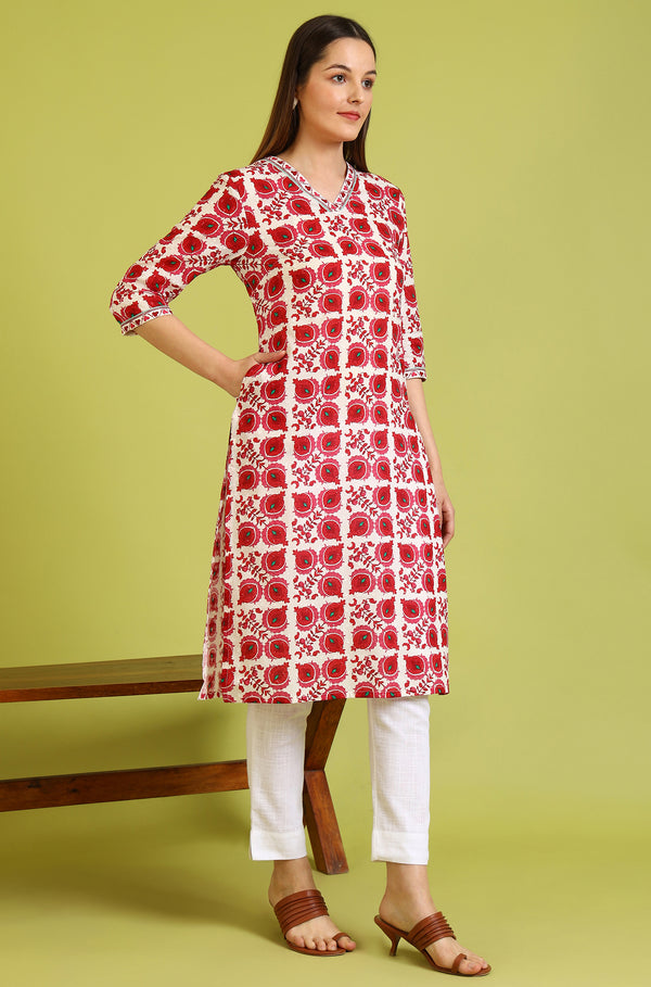Floral Printed  Straight Pure Cotton Kurta with Border Patch