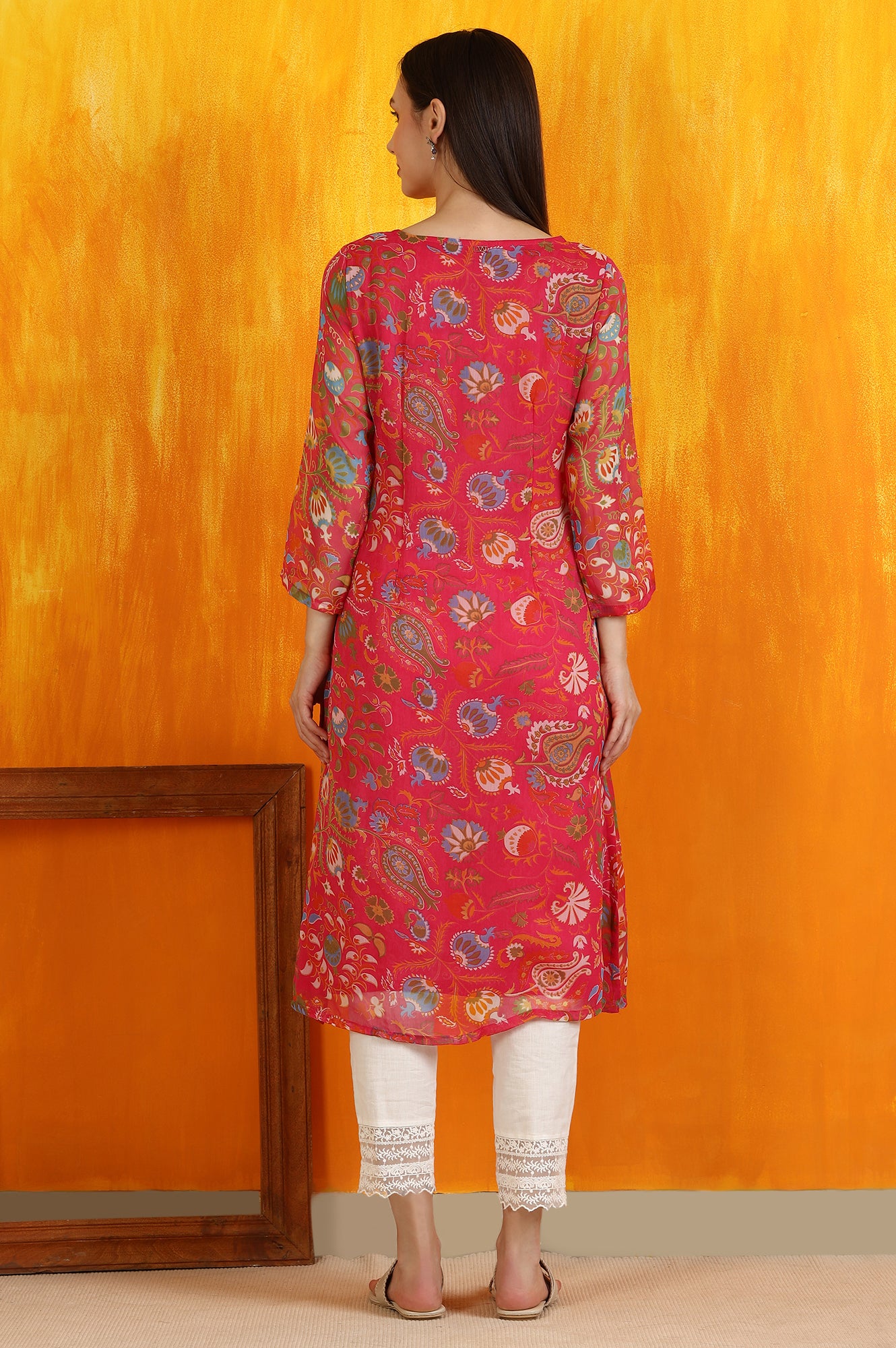 Pink Floral Printed Chiffon Straight Kurta