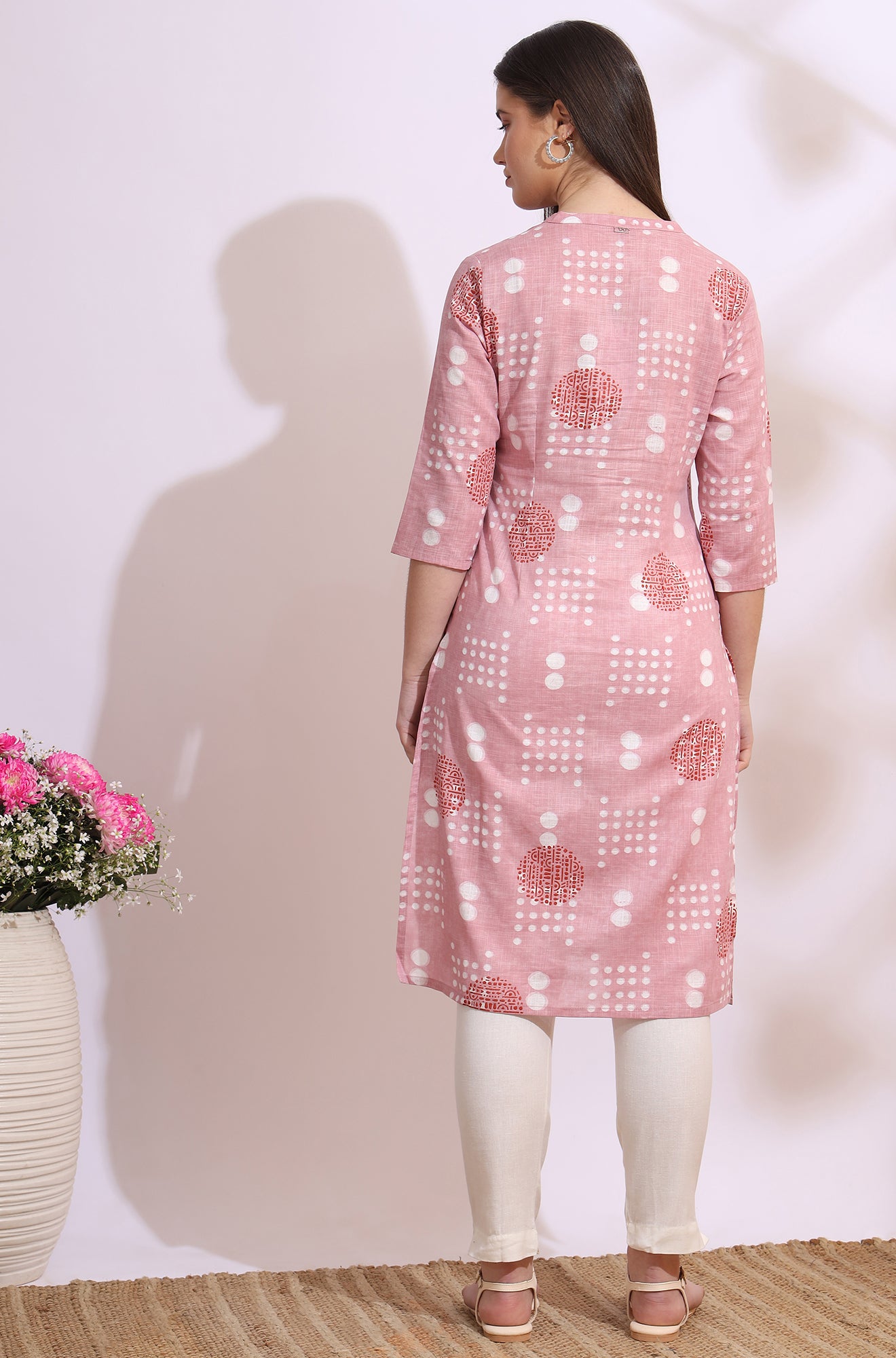 Pink Bold Geometric Printed Pure Cotton Straight Kurta