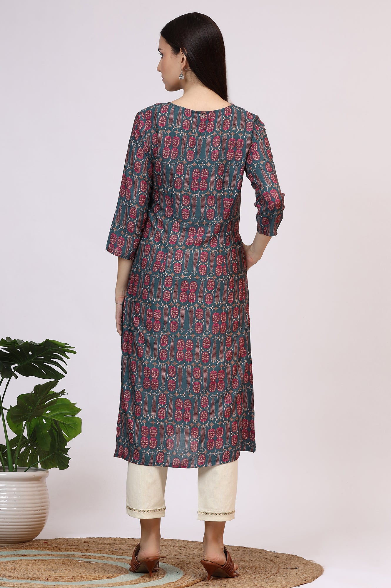Forest Green Paisley Printed Rayon Straight Kurta