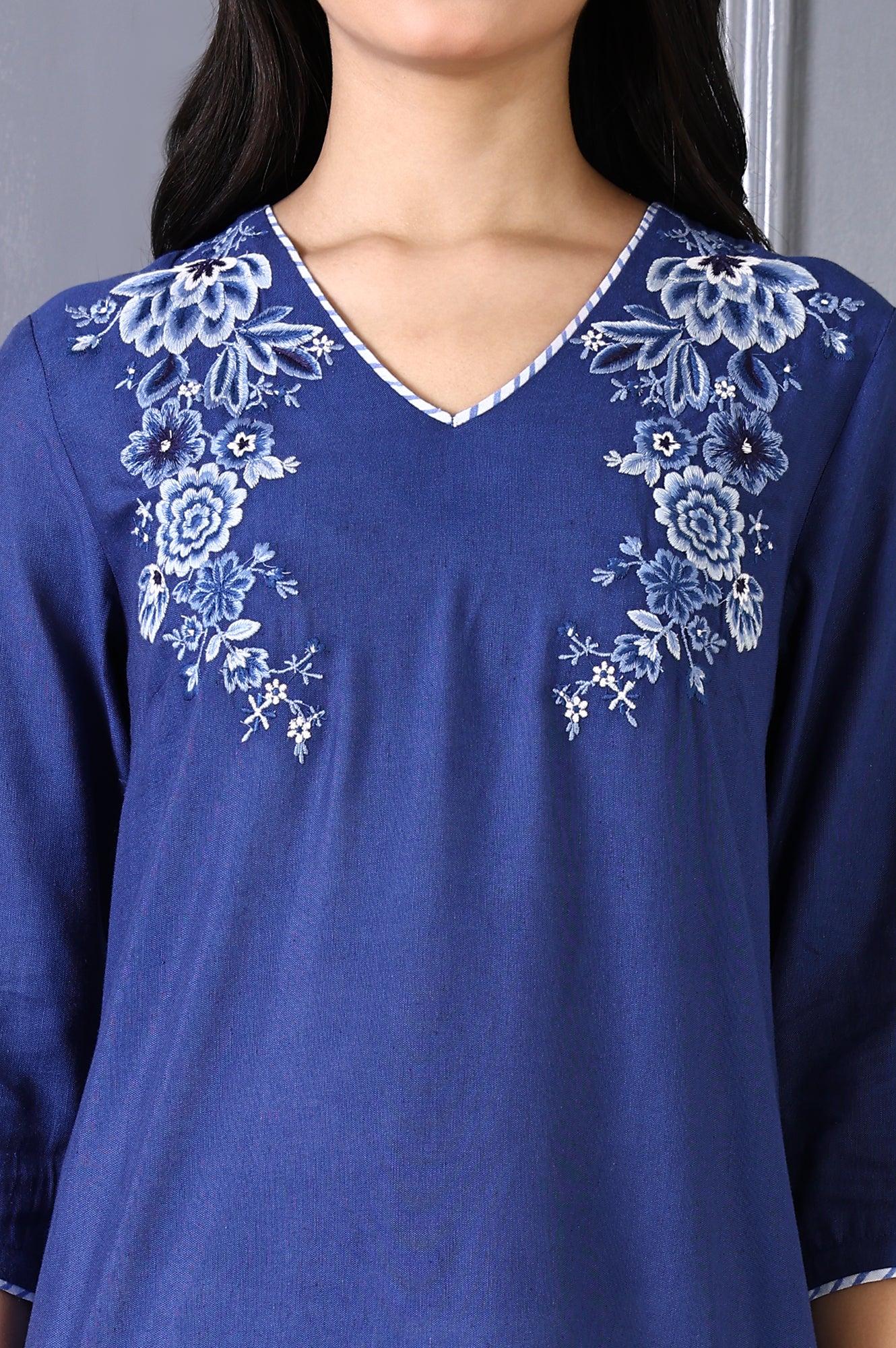 Blue Embroidered Printed Thread Embroidery Rayon Flax A-line Kurta