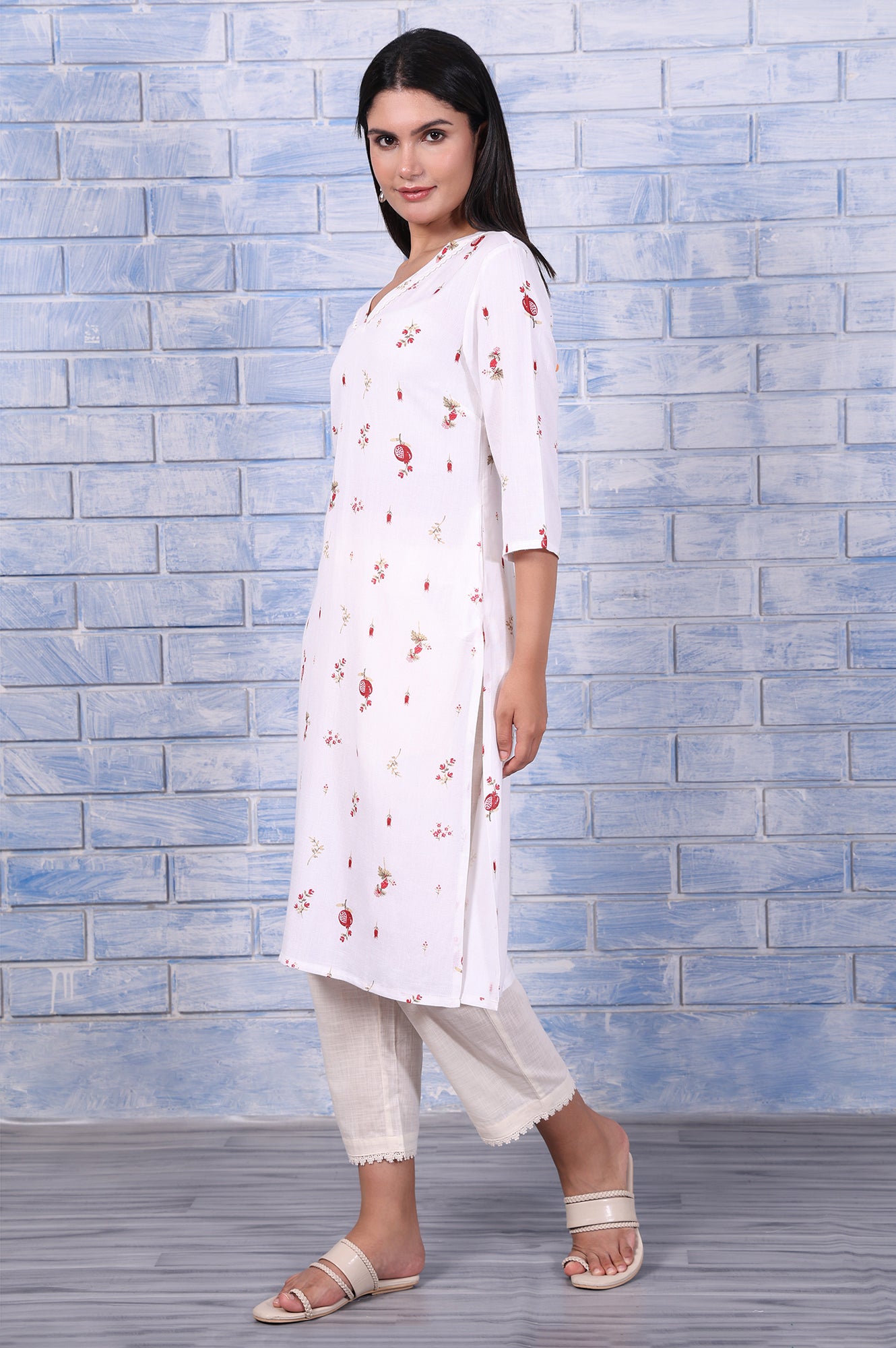 White Floral Printed Rayon Flax Straight Kurta with Lace