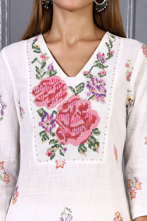 White Floral Printed Thread Embroidery Pure Cotton Straight Kurta