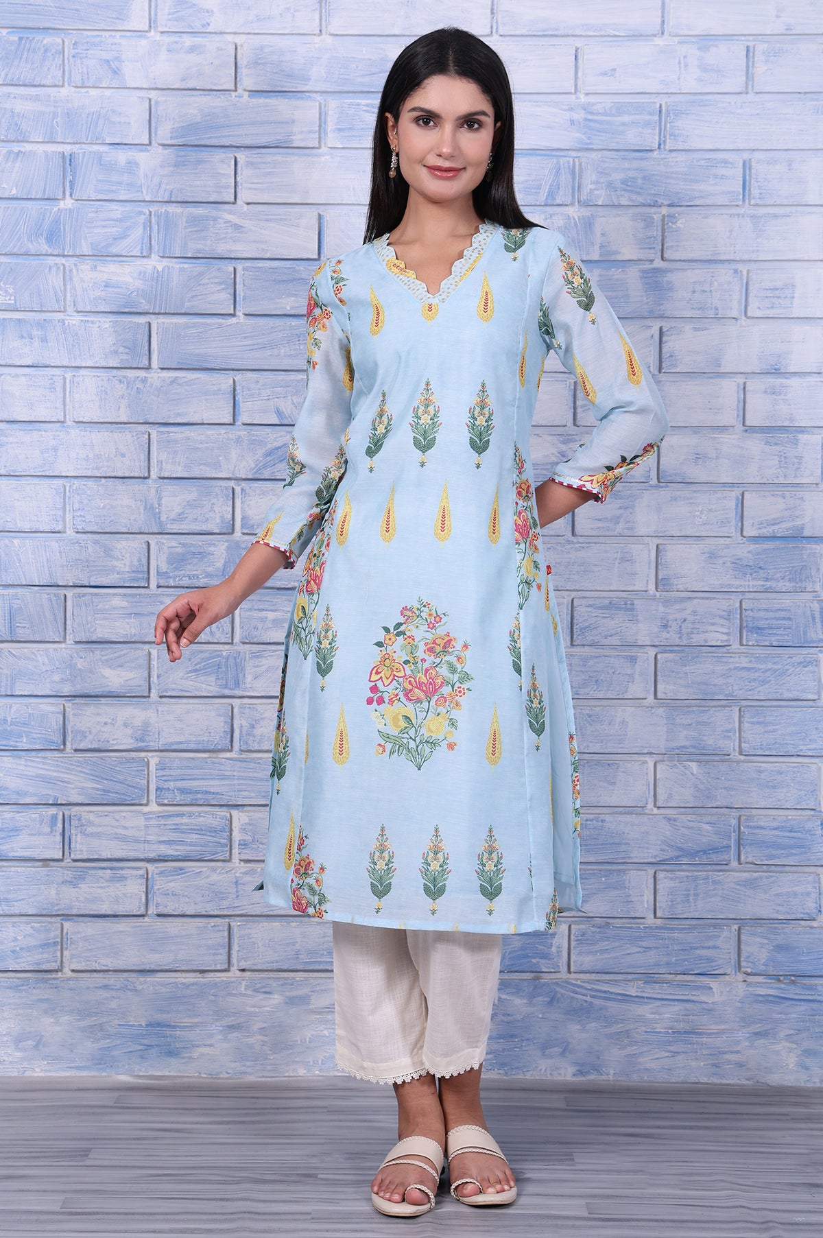 Blue Floral Printed Chanderi A-Line Kurta - XS