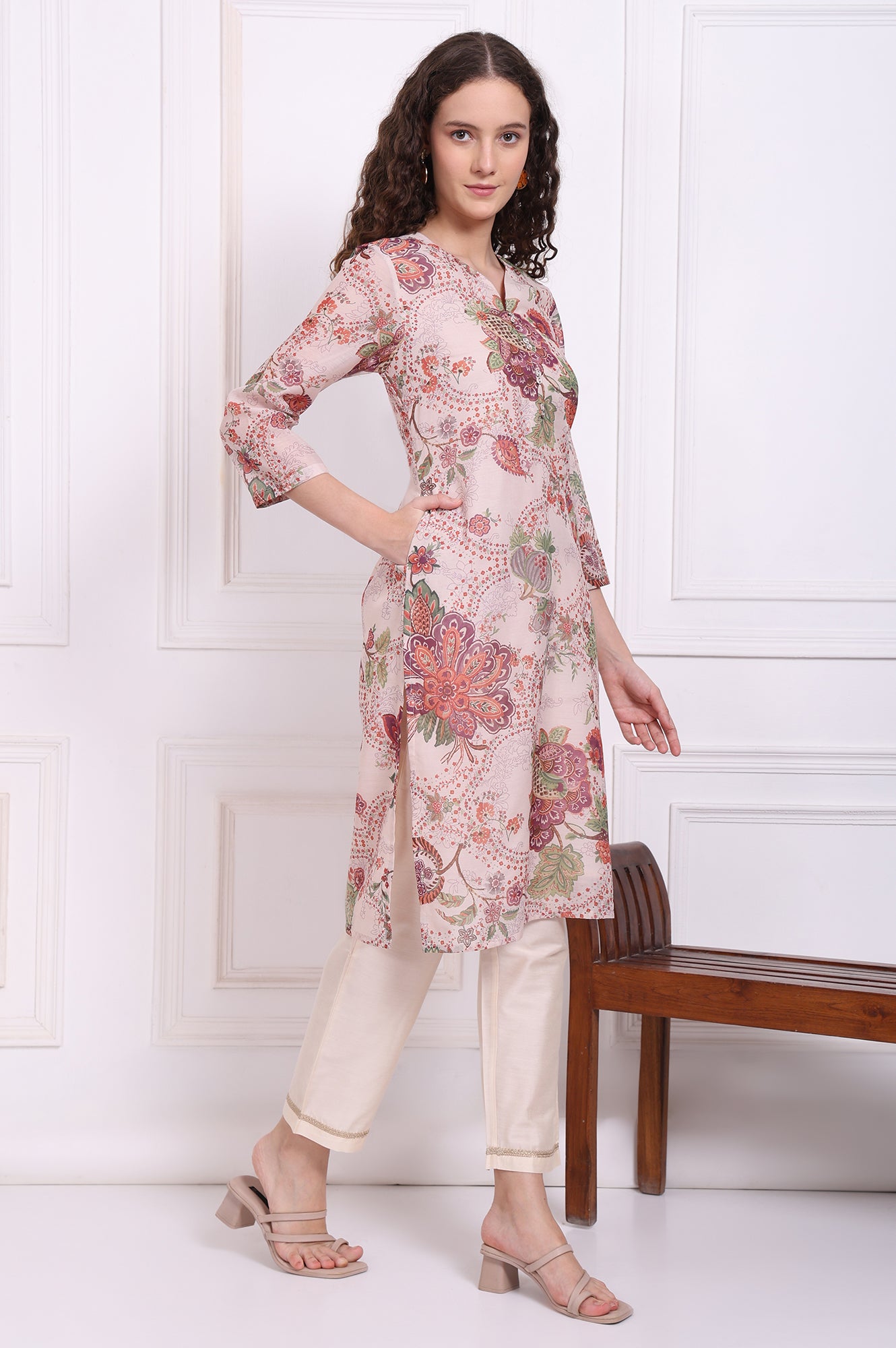 Beige Floral Printed Chanderi Straight Kurta