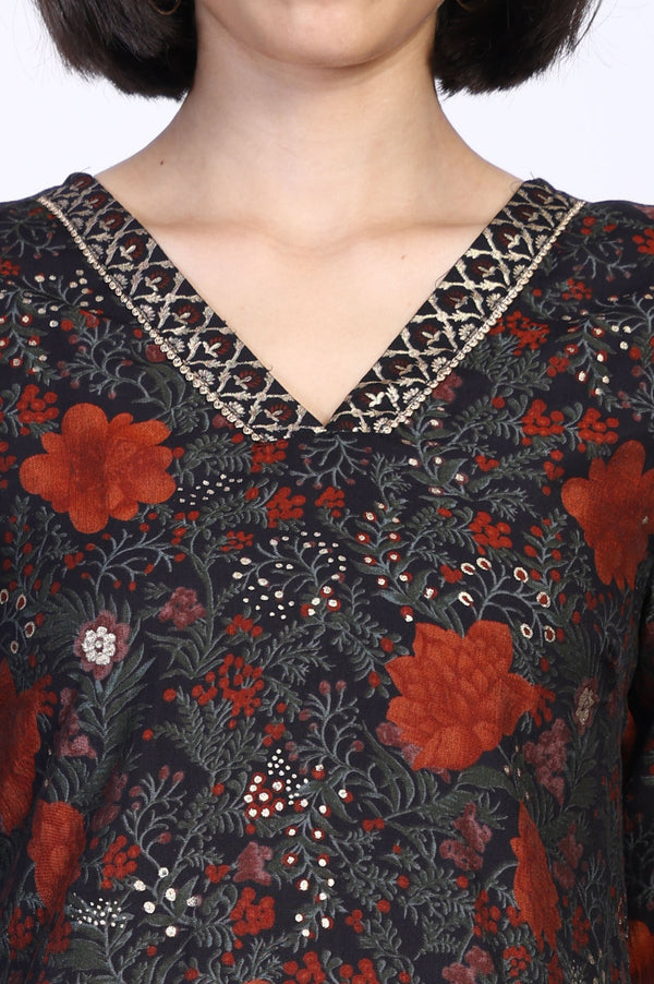 Black Floral Embroidered Straight Crape Kurta