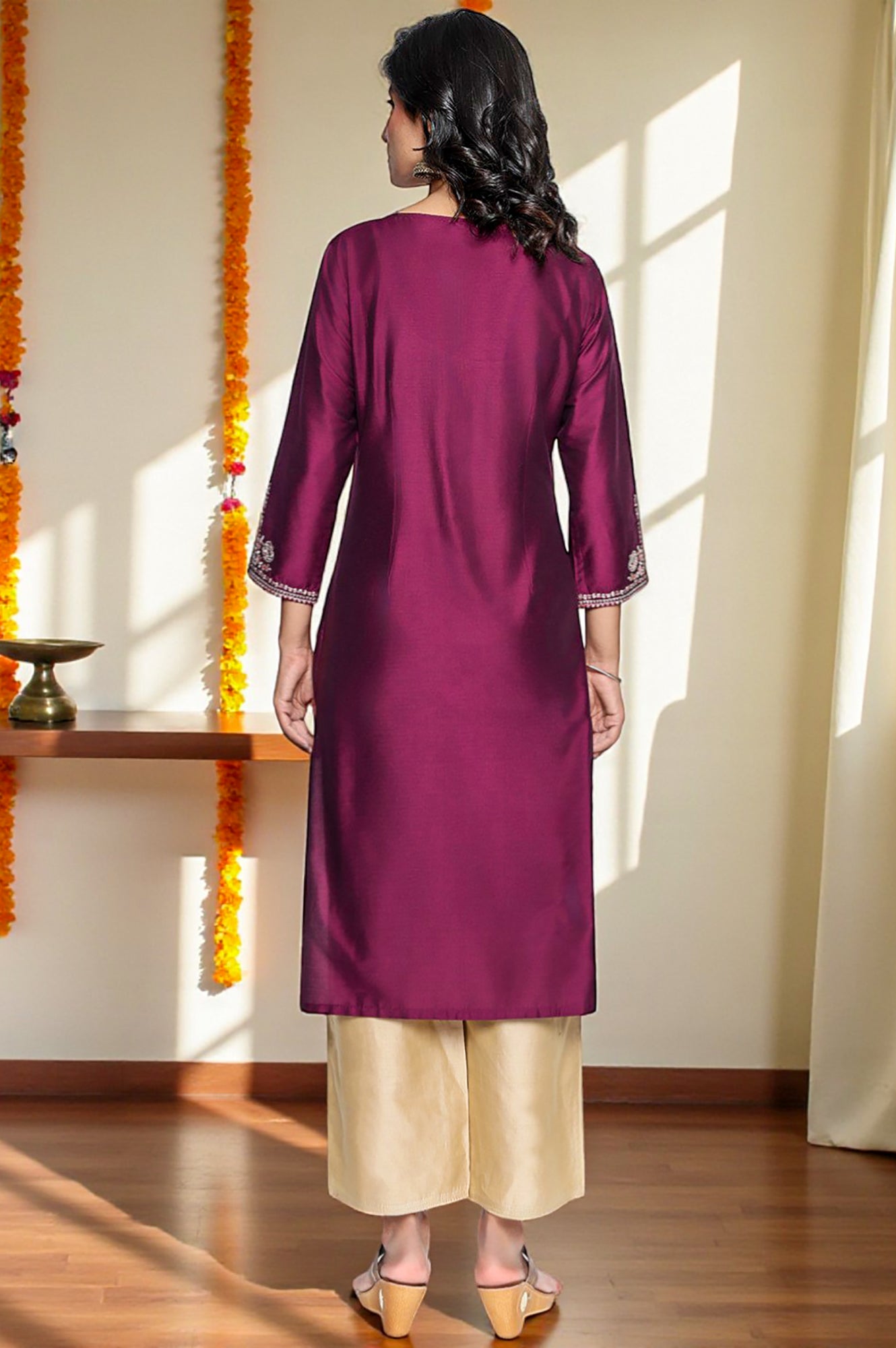Wine Solid Printed Ps Straight Kurta