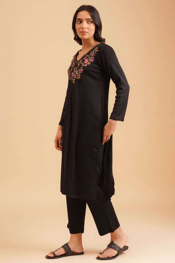 Black Embroidered Straight Winter Kurta