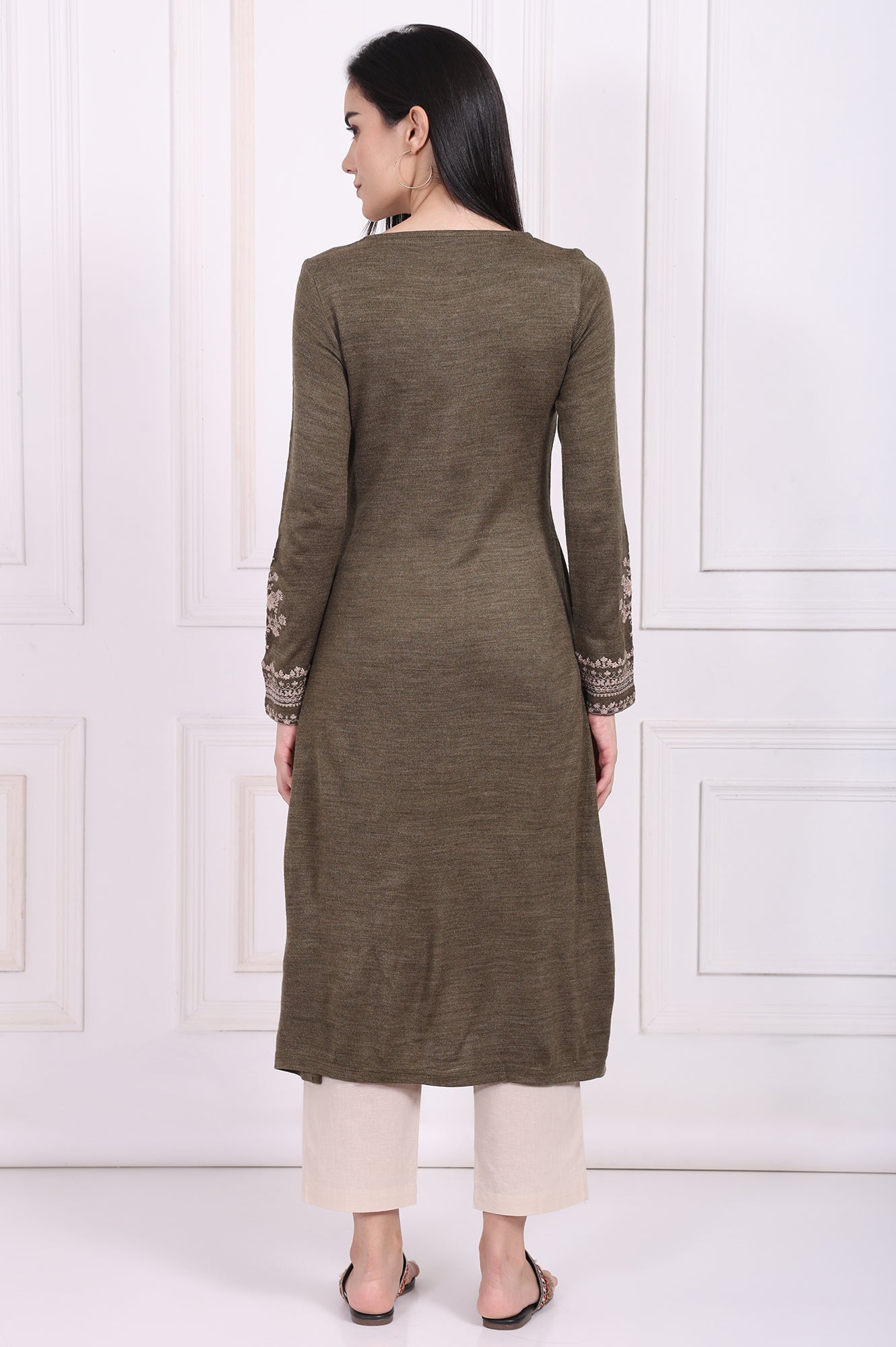 Olive Solid Embroidered Acrylic Straight Kurta