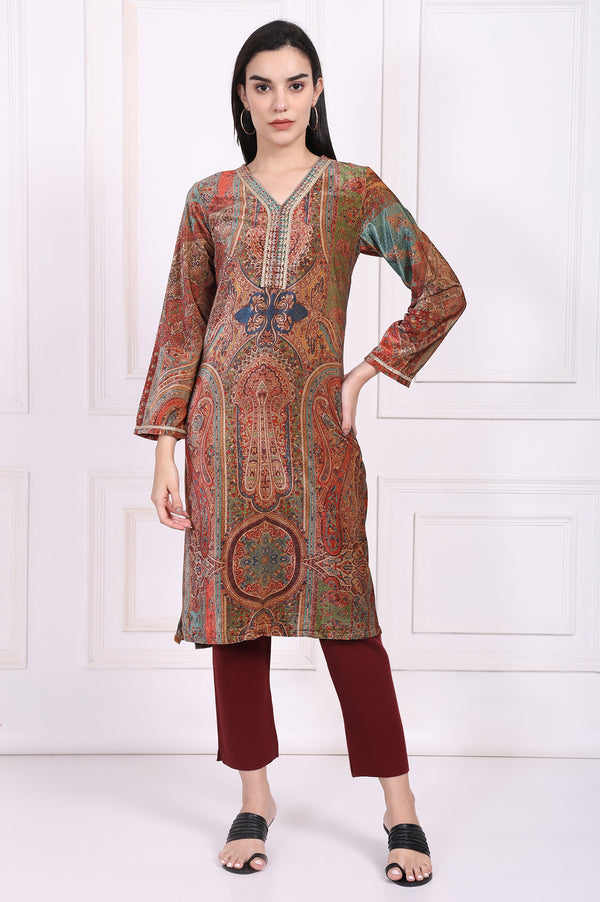Maroon Paisley Embellished Straight Kurta