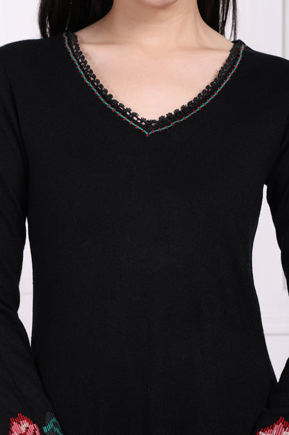 Black Embroidered A-Line Acrylic Winter Kurta