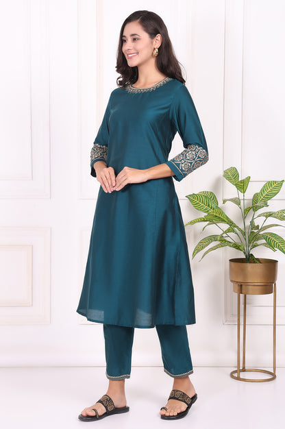 Teal Solid Metallic Embroidered Straight Kurta