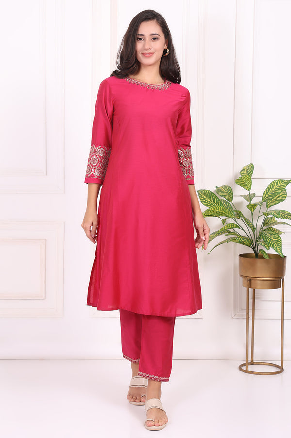 Pink Solid Metallic Embroidered Straight Kurta